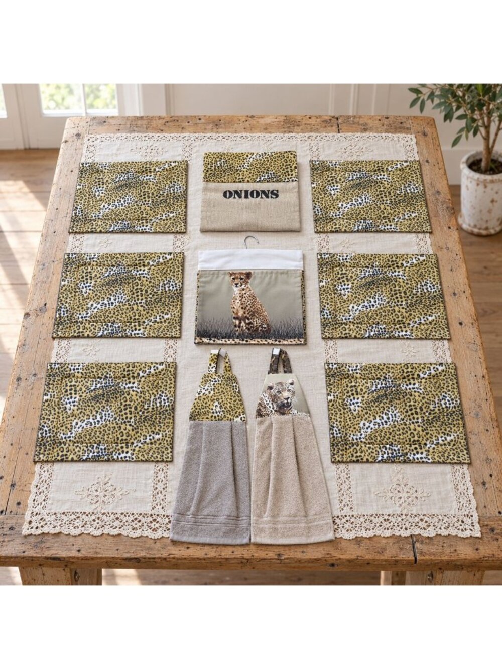 Leopard Cheetah Placemat Set 10 PC Onion Bag & Tea Towels Made in South Africa